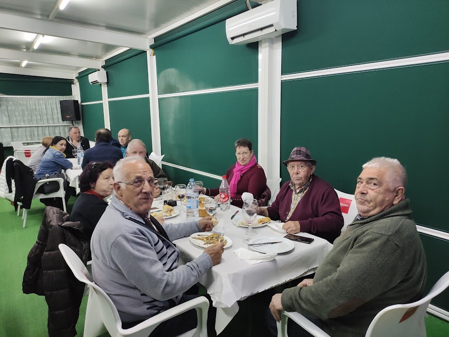 Bar-Piscina Los Navalucillos