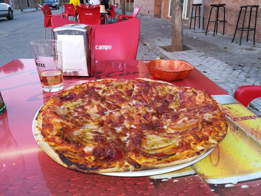 Bocatería-Pizzería-Burguer-Raciones Alcázar.