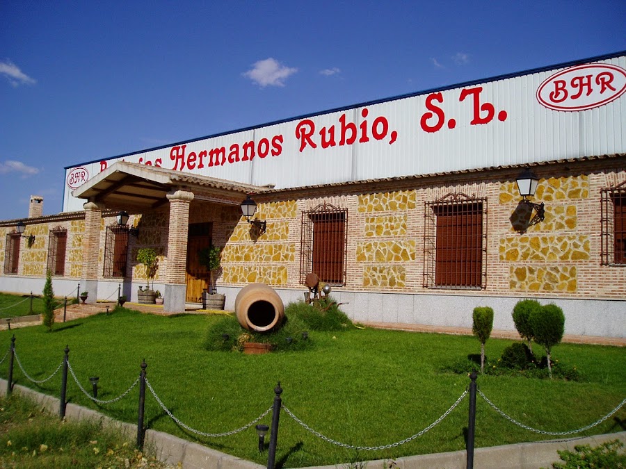 Bodegas Hermanos Rubio, S.L.