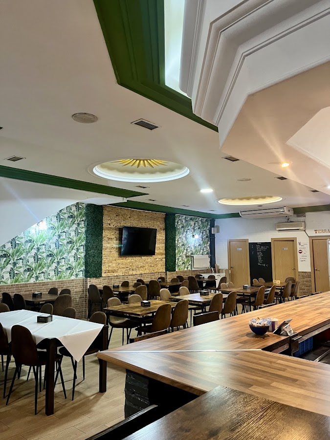 CAFÉ-BAR El Cerezo.