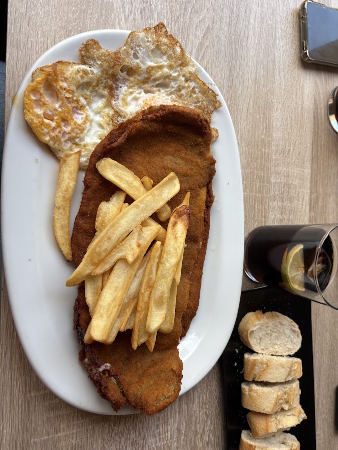 Café-Bar Nuevo Manzanares.