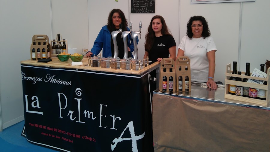 Cervezas Artesanas La Primera "Fábrica/Obrador"