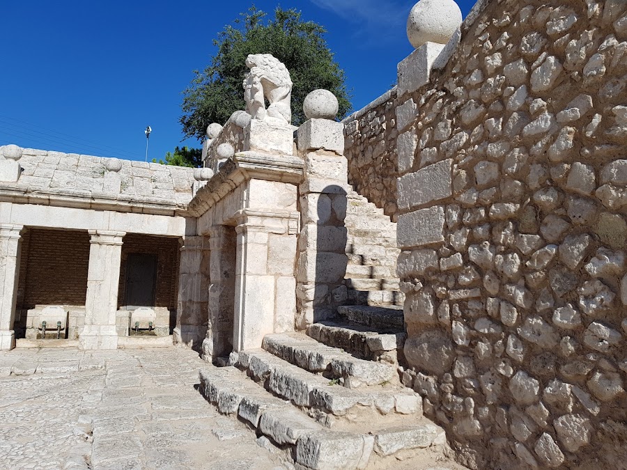 Fuente Grande