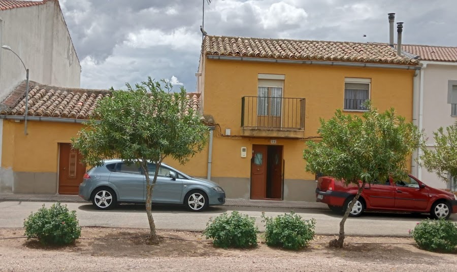 Hostal Restaurante La Zarza