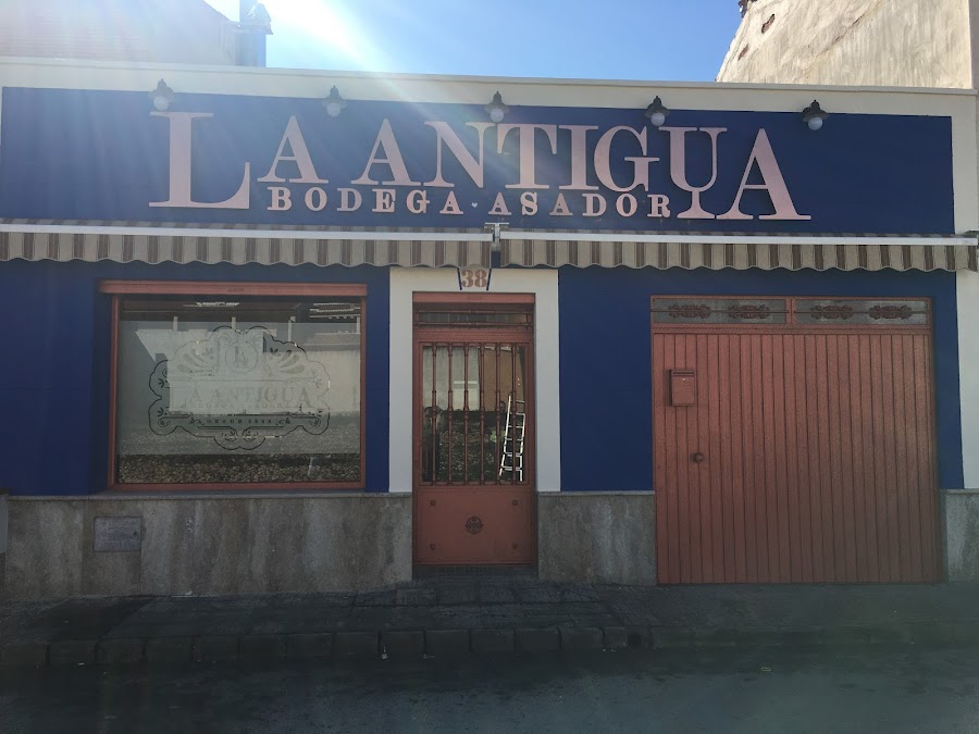 La Antigua bodega asador