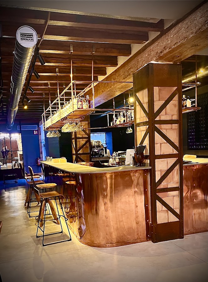 La Destilería (1085 Hub)