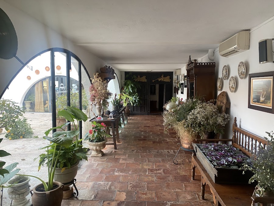 La Encomienda Restaurante