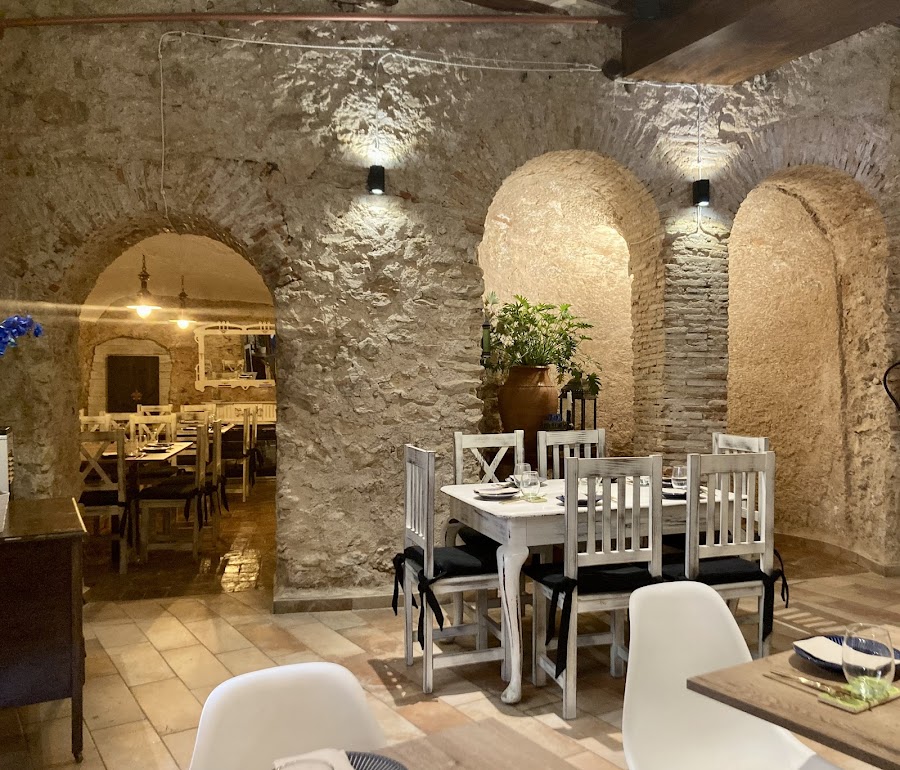 La Notaría taberna.Caudete.