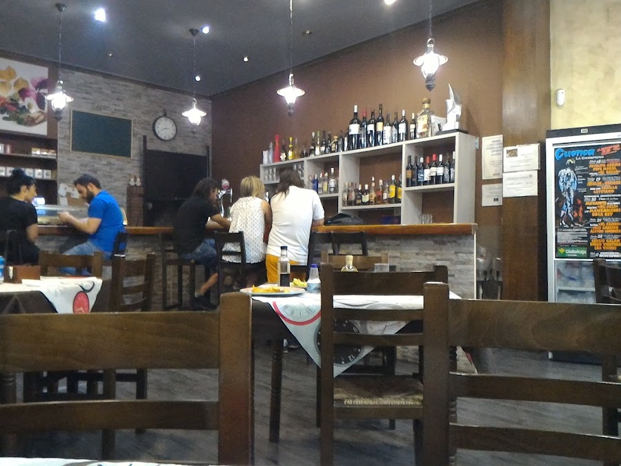 La Taberna Cervecería & Brasas