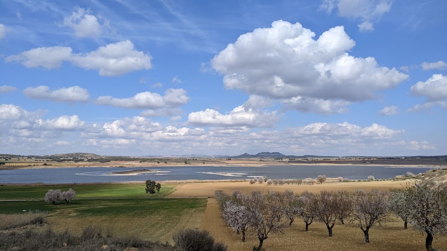 Laguna Salada de Pétrola
