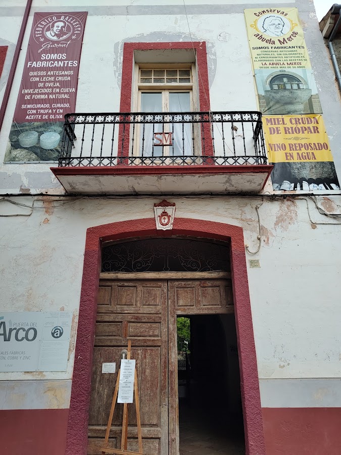 Quesos y conservas artesanas