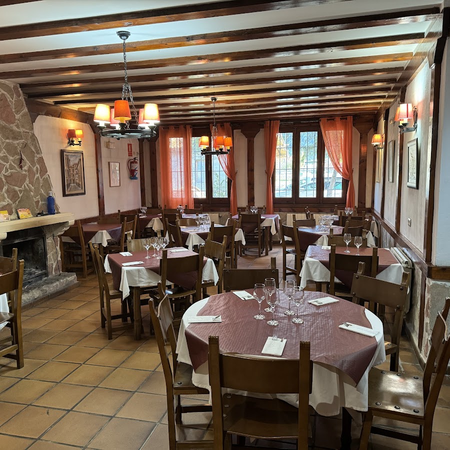 RESTAURANTE Hotel RIO CUERVO (nueva gerencia)