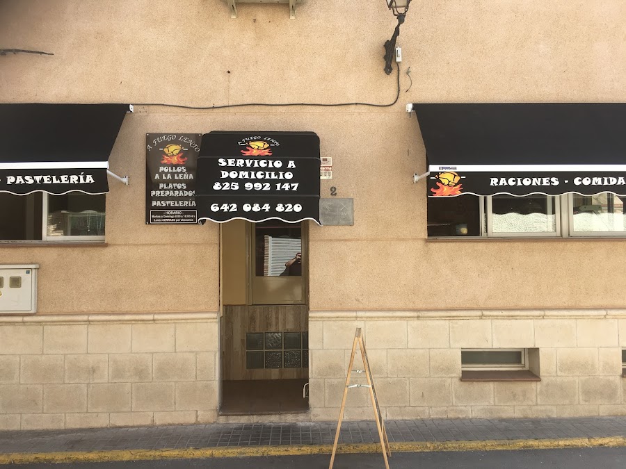 A Fuego Lento ~Pollos a la leña~