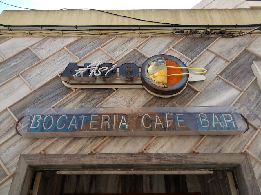 Algo Así Bocatería