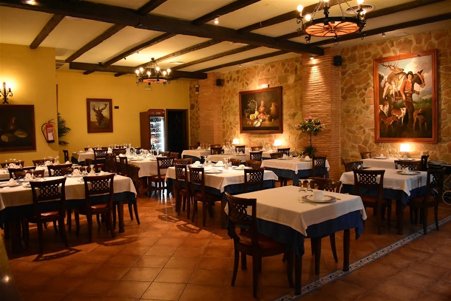 ASADOR LA CARRETA - Hostal Restaurante y Bar