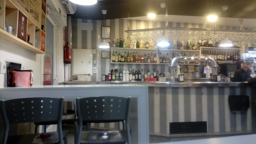 Bodega Gastrobar Santi