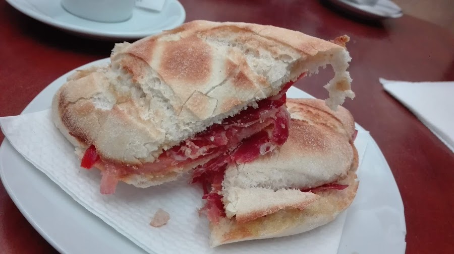 CAFÉ-BAR CERVECERÍA Pamela.