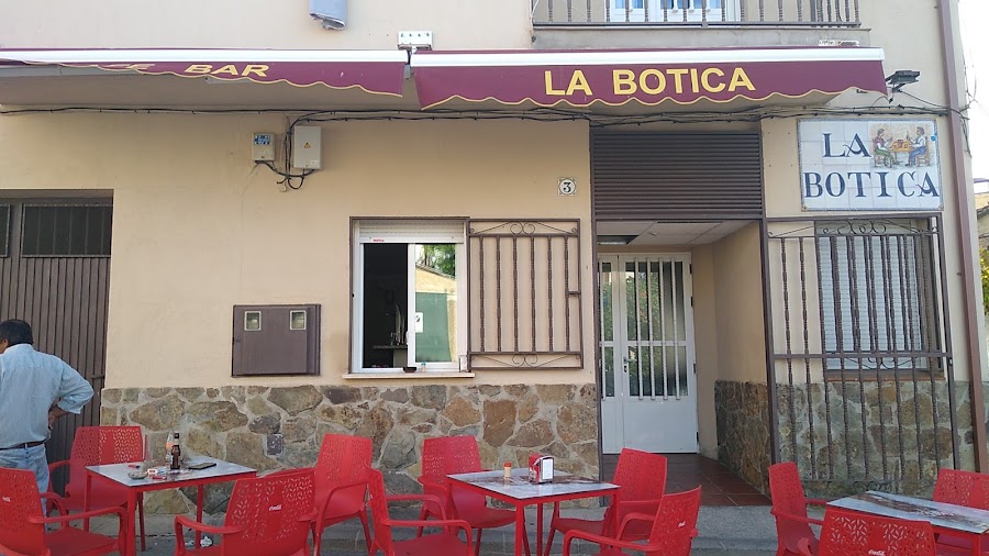 CAFÉ BAR LA BOTICA.