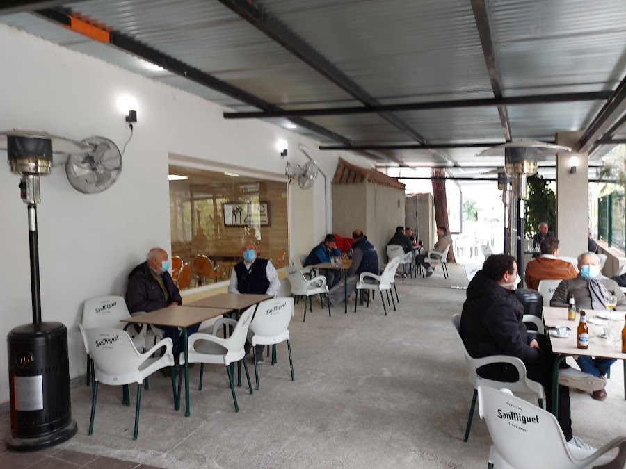 Café Bar RTE. PISCINA CASTILLO