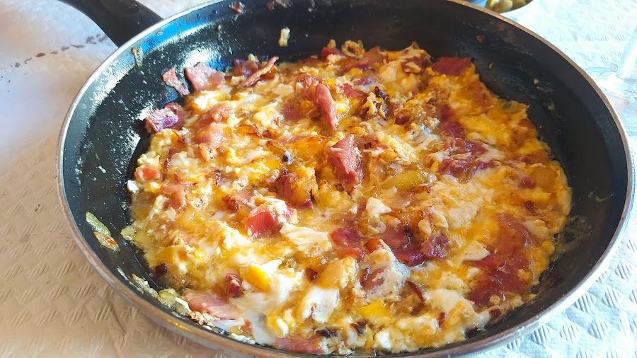 CAFETERÍA CHICUELO.