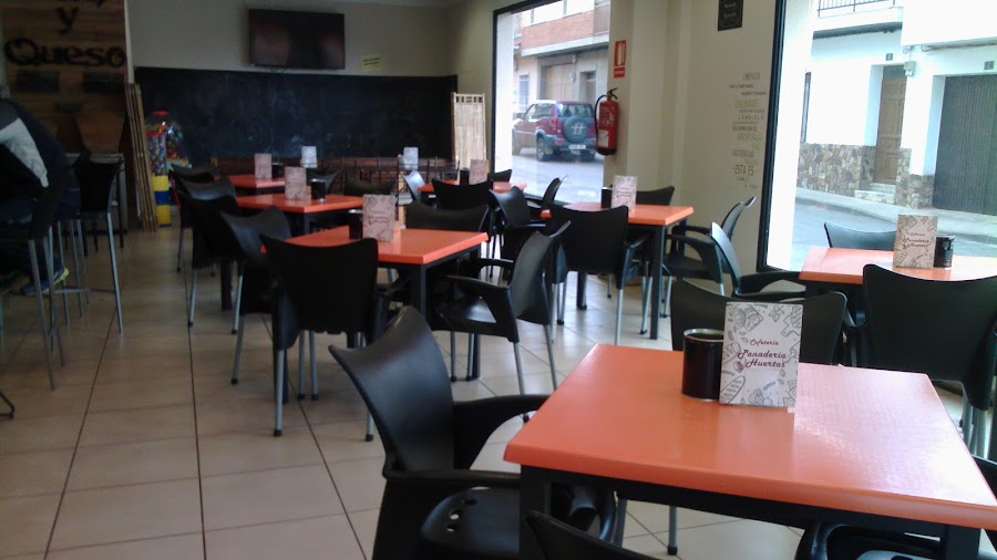 Cafetería PANADERÍA HUERTAS