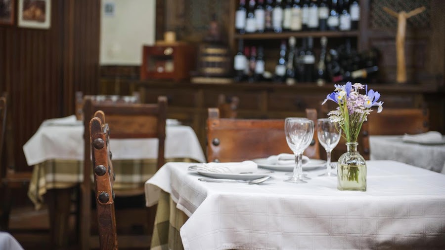 CASA APELIO - Hotel y Restaurante en los Yébenes