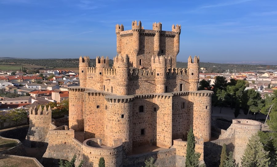 Castillo de Guadamur