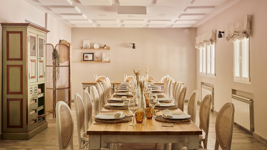 Del Carmen Restaurante