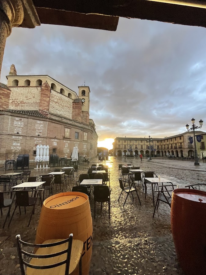 ENTRE🍴TAPAS CERVECERIA