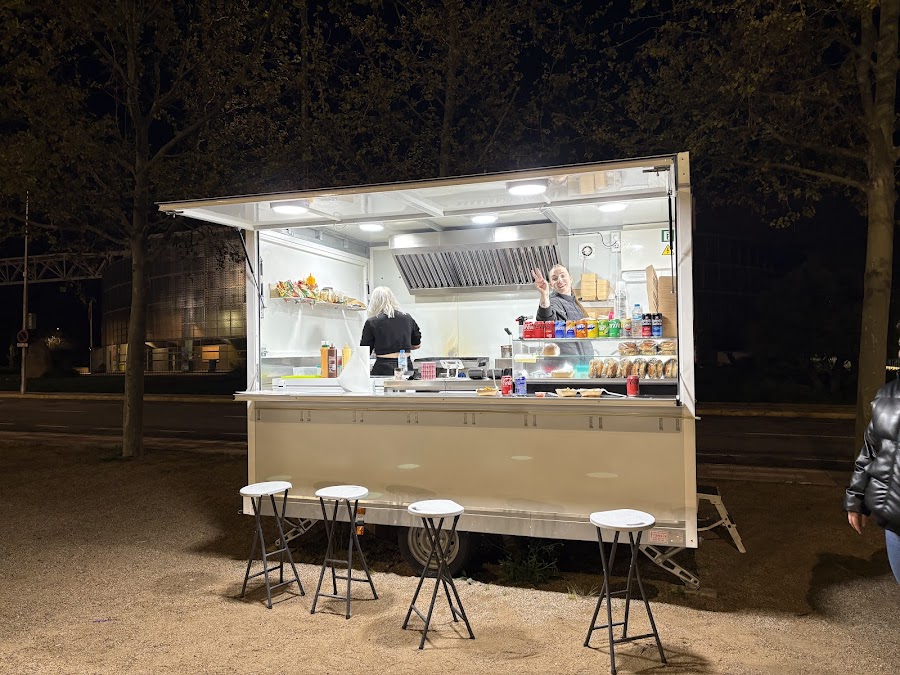 Hamburguesería Illescas | Foodtruck Lion Recinto Ferial