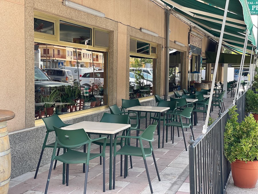 Hostal Restaurante El Peñón