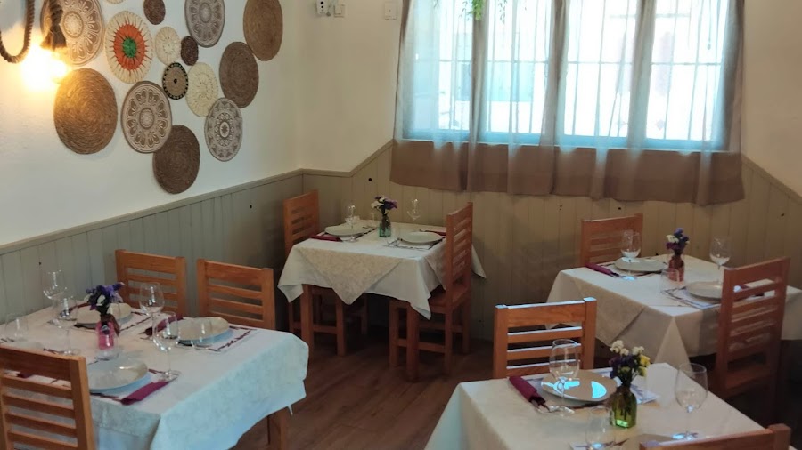 La Gruta Gastro - Bar