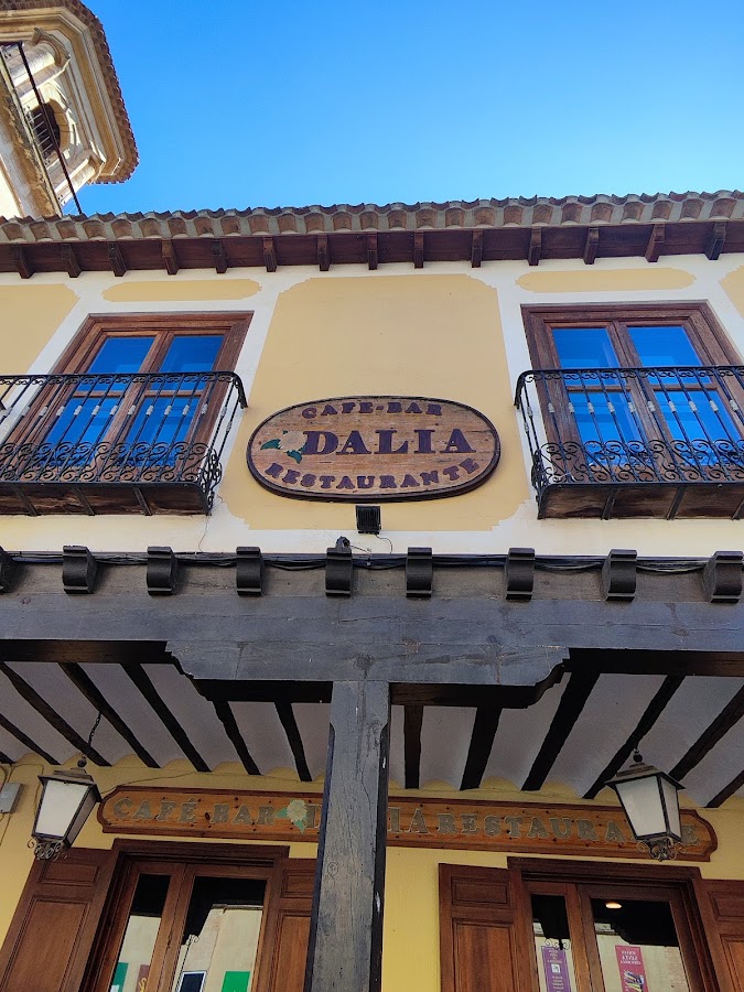 Restaurante - Bar • La Dalia •