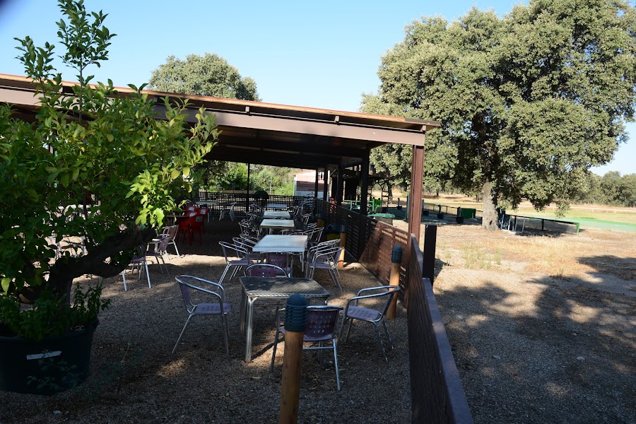 Restaurante Cancha de tiro Hnos. Molero