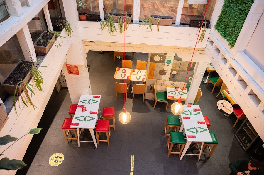 Restaurante Pizzería COMES