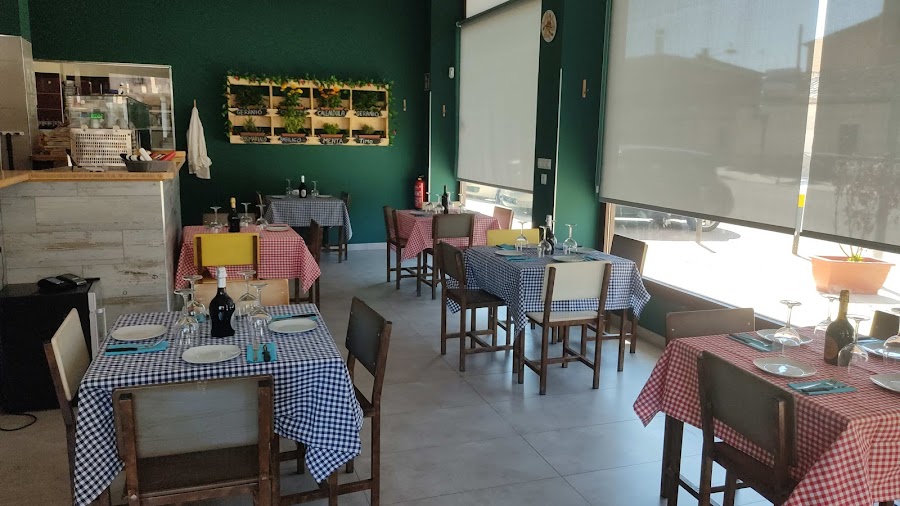 Siciliando Restaurante Italiano, Pizzeria Artesanal y Heladería