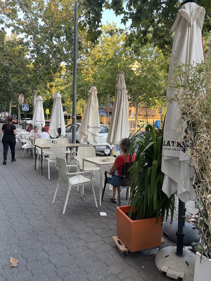 Taberna La Raquelita