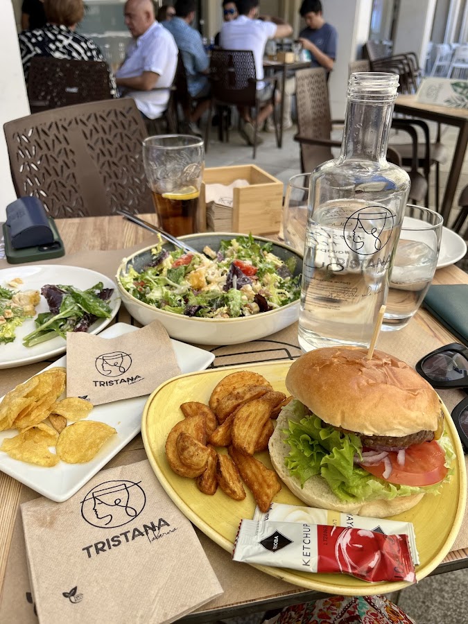 Taberna Tristana La Legua