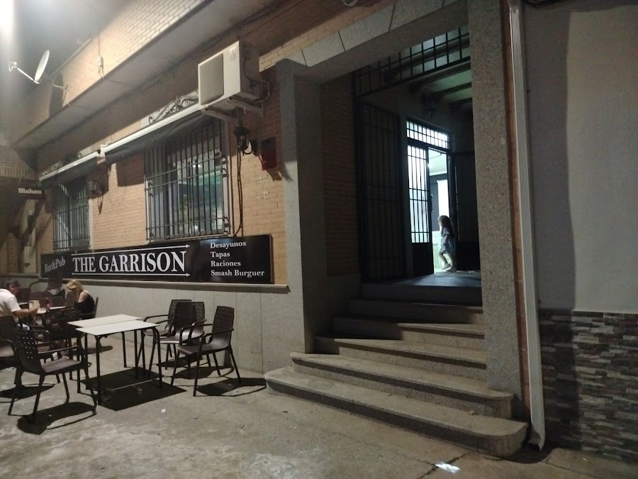 The Garrison Bar&Pub